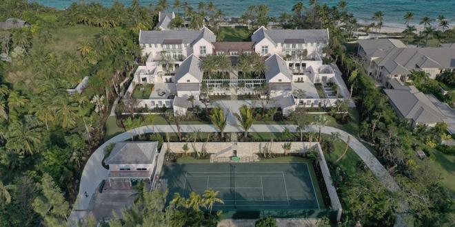 Lyford Cay Residence